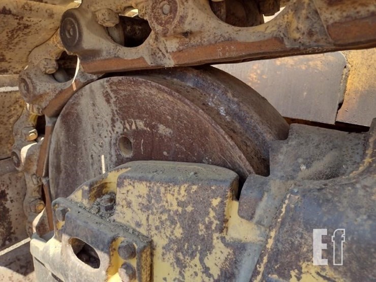 2004-komatsu-d65ex-15-image-26