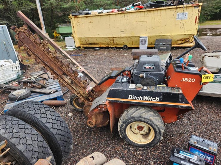 2000-ditch-witch-1820h-image-2