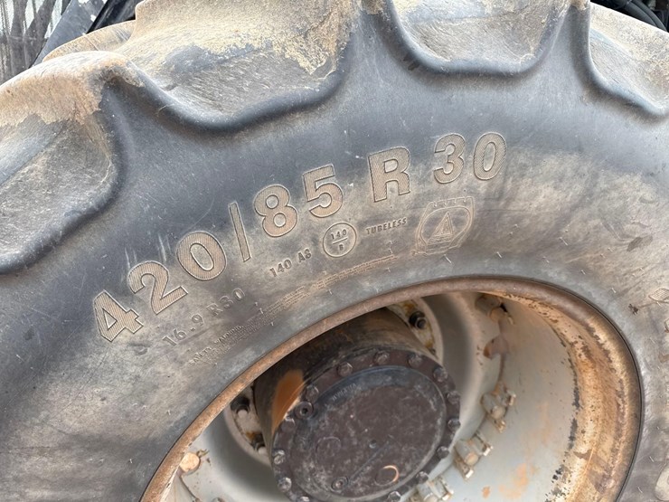 1998-agco-white-8710-image-7