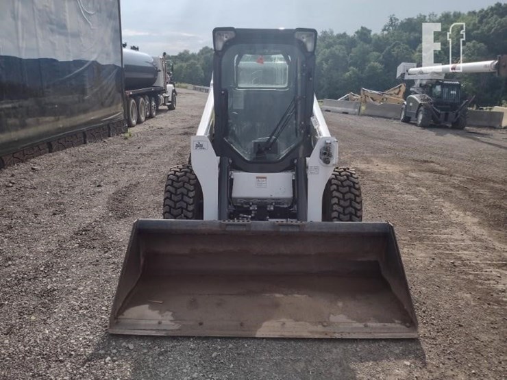 2022-bobcat-s740-image-2