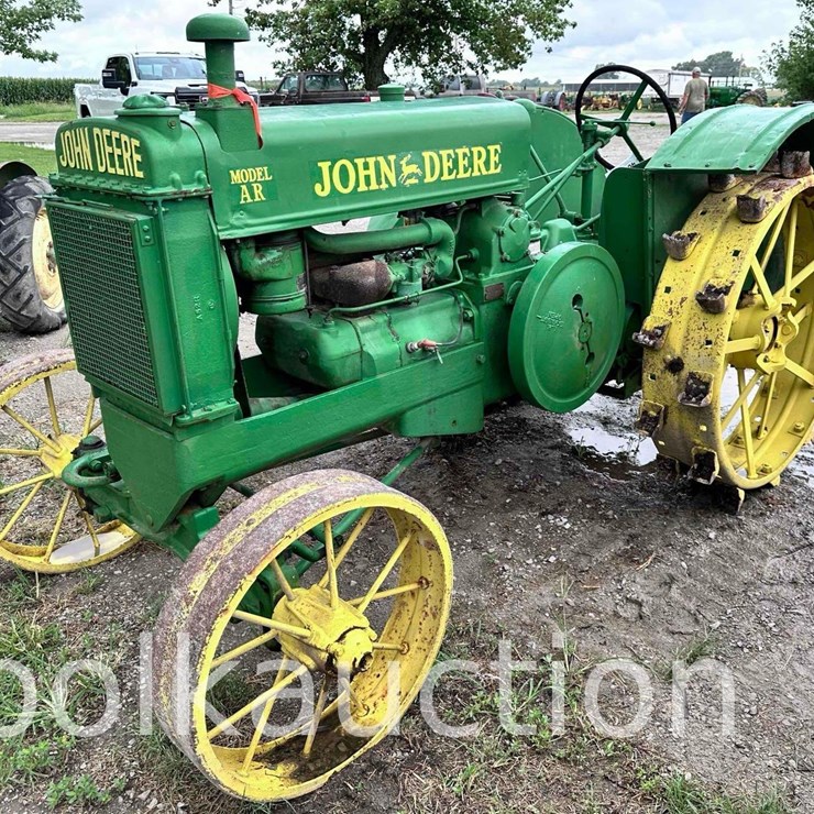 JOHN DEERE AR