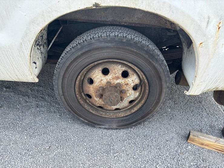 2002-ford-f350-image-5