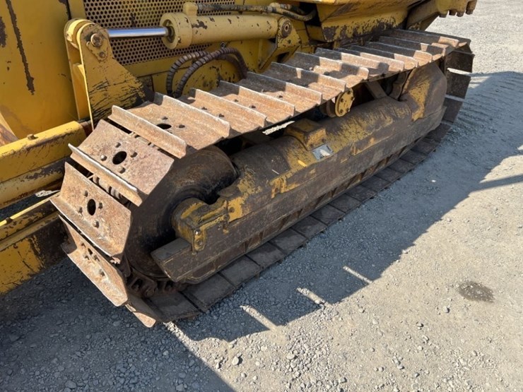 1975-caterpillar-d3-image-20