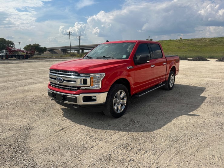 2019-ford-f150-xlt-image-1