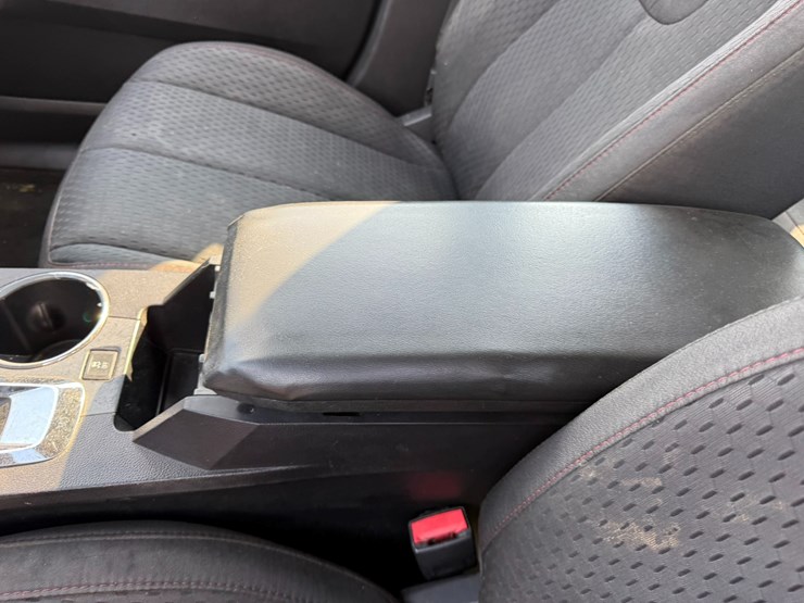 2014-chevrolet-equinox-image-21