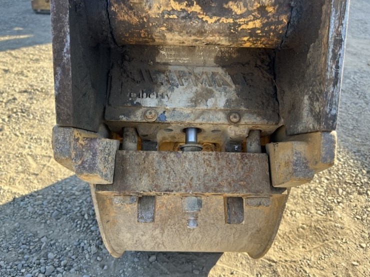 2012-caterpillar-420e-image-21