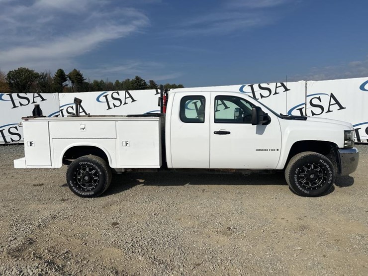 2007-chevrolet-silverado-3500-image-6