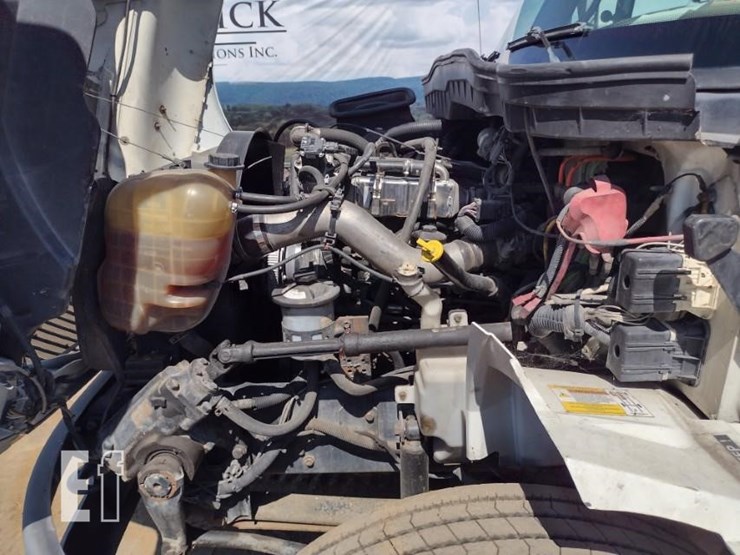 2008-international-durastar-4300-image-15