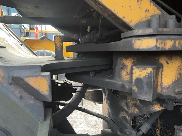 caterpillar-988b-image-14