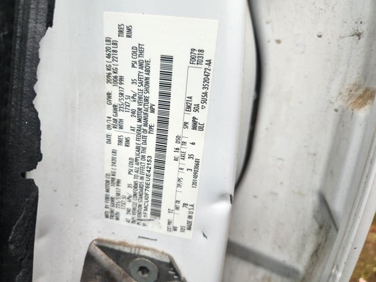 2014-ford-escape-image-49