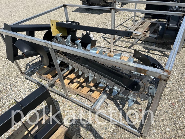 45"-skid-steer-trencher-image-1