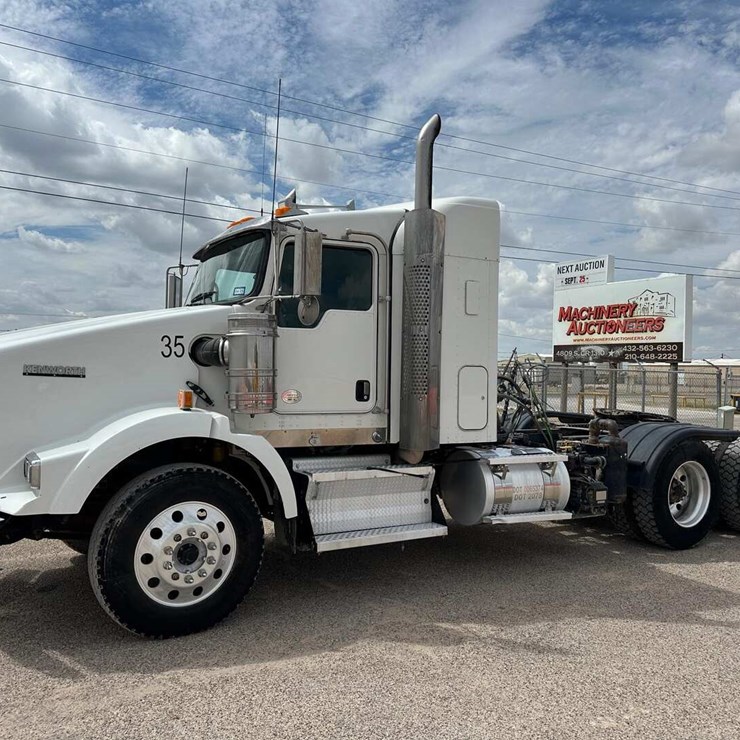 2019 KENWORTH T800