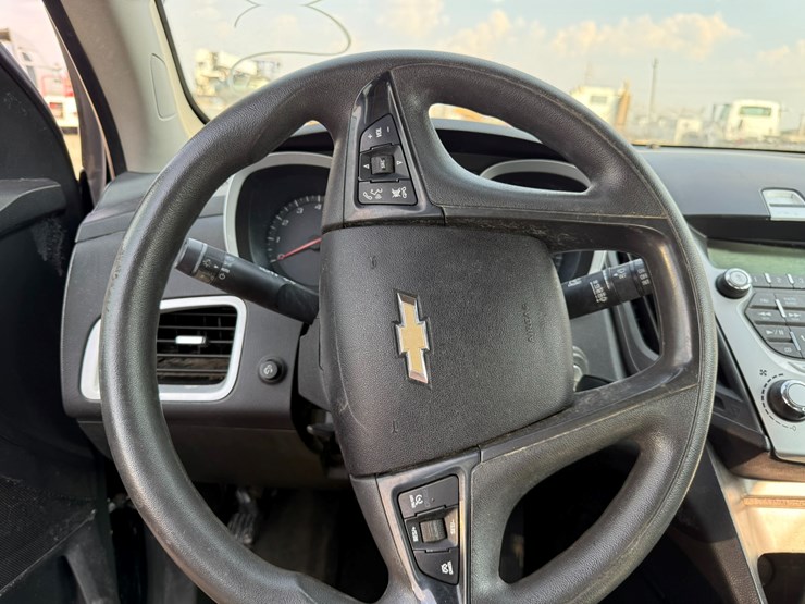 2014-chevrolet-equinox-image-19