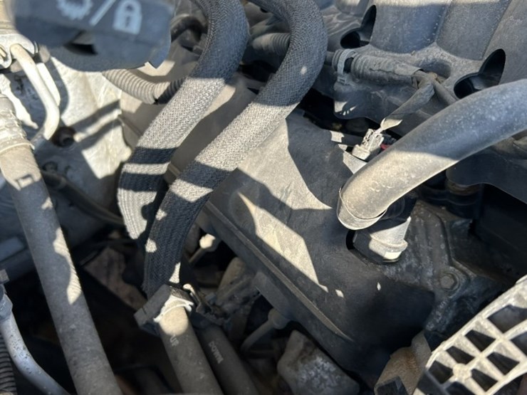 2014-chevrolet-silverado-1500-image-25
