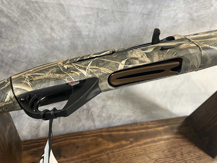 #4912-•-benelli-super-black-eagle-iii-12-ga.-semi-auto-shotgun,-sn:-u767017v-image-14