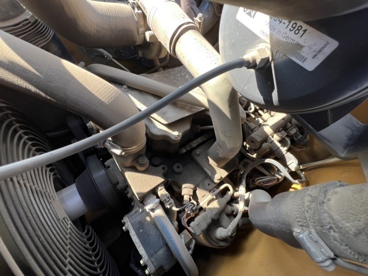 2012-caterpillar-420e-image-22