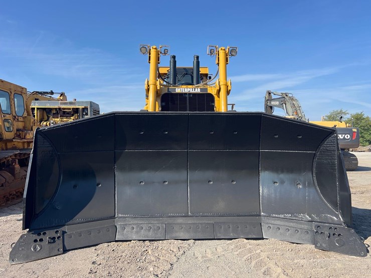 caterpillar-d10r-image-10