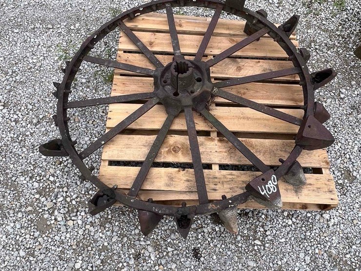 john-deere-10-image-12