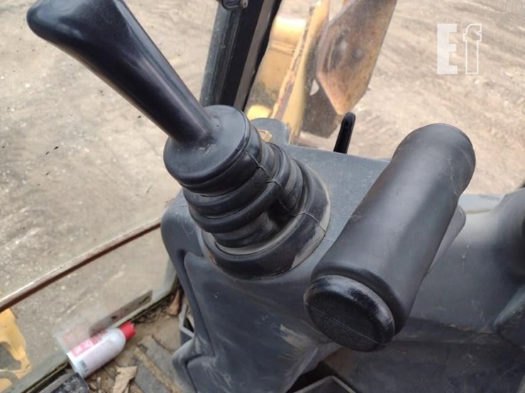 2007-deere-310sj-image-13