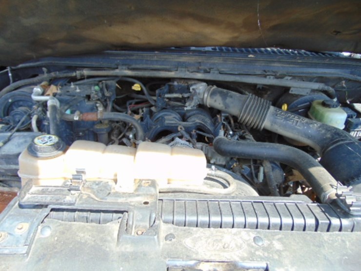 2001-ford-f250-xlt-image-8