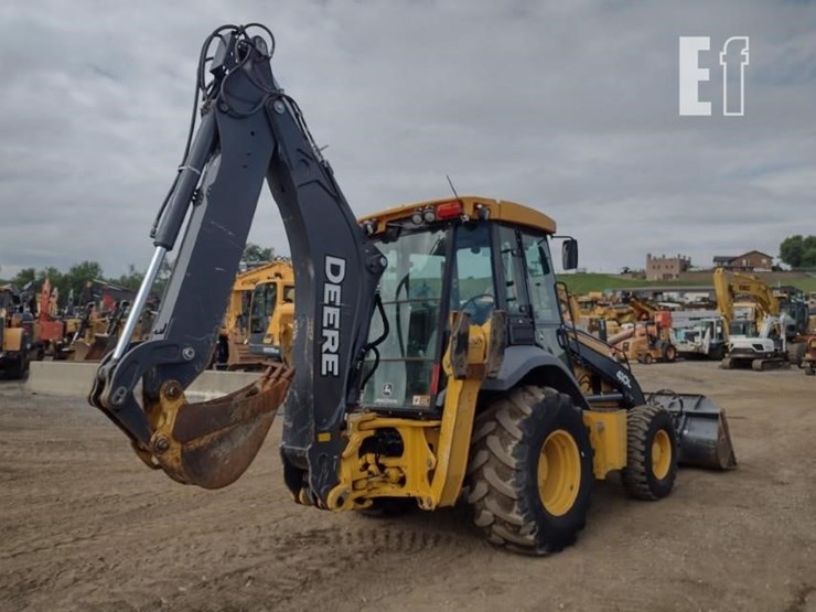 2020-deere-410l-image-39