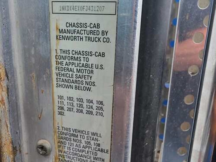 2015-kenworth-t800-image-28