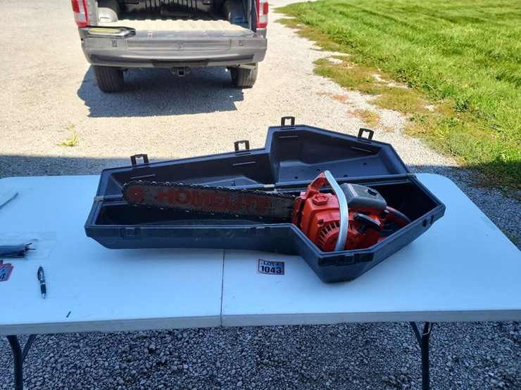 homelite-xl12-gas-chain-saw-w/case---tag-#1043-image-10