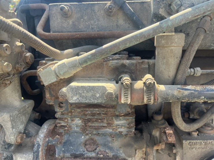 1994-ford-l9000-image-23