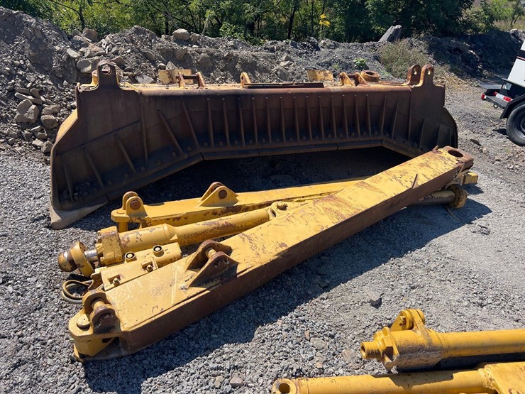 caterpillar-d9h-image-19