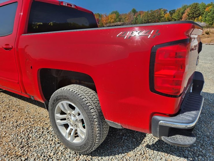 2018-chevrolet-silverado-image-11