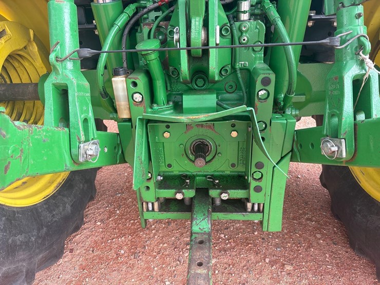 2012-john-deere-6125r-tractor-image-18
