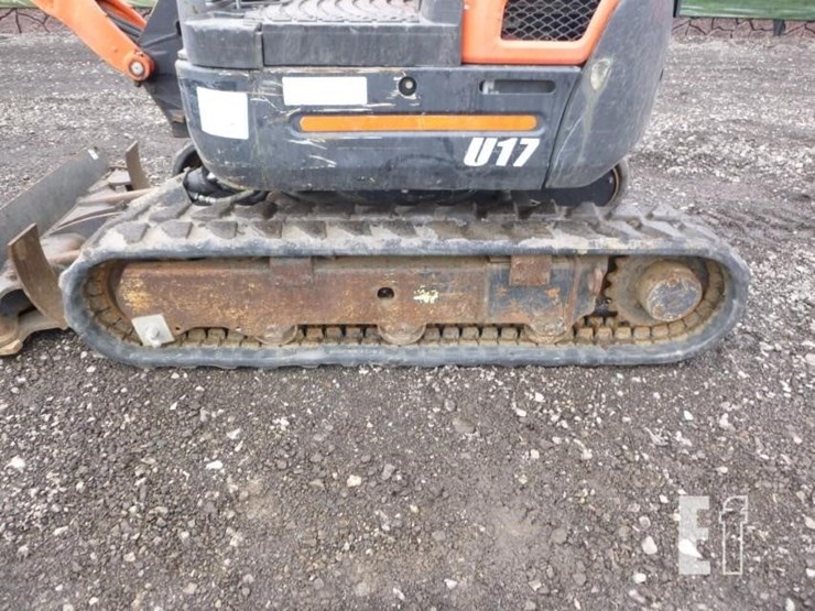 2016-kubota-u17-image-24