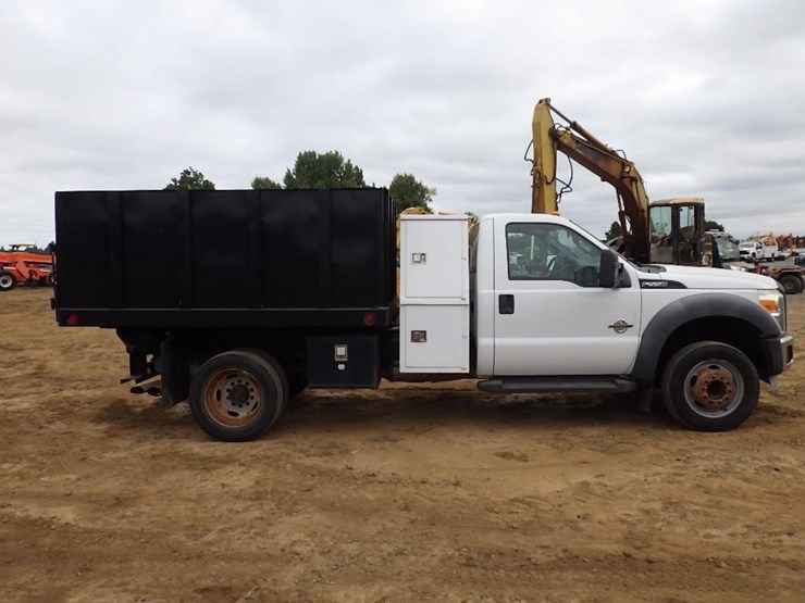 2011-ford-f550-image-4