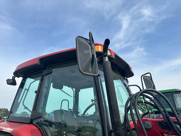 case-ih-jx1090u-image-33