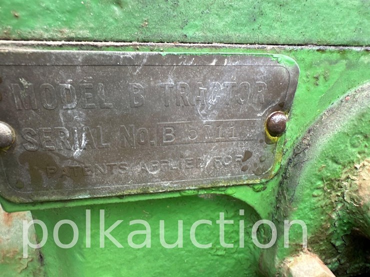 john-deere-b-image-26