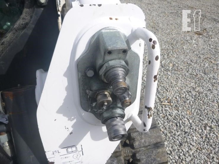 2018-bobcat-t595-image-16