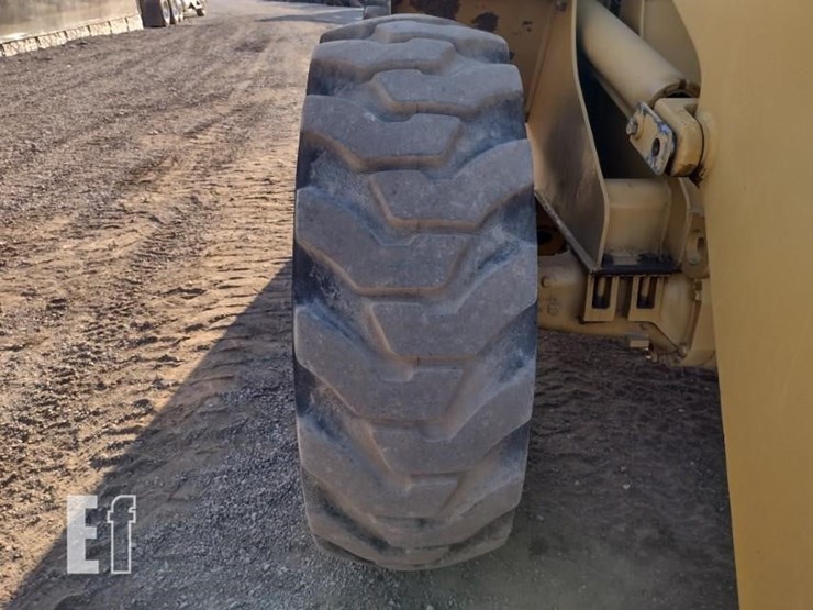 caterpillar-924f-image-19