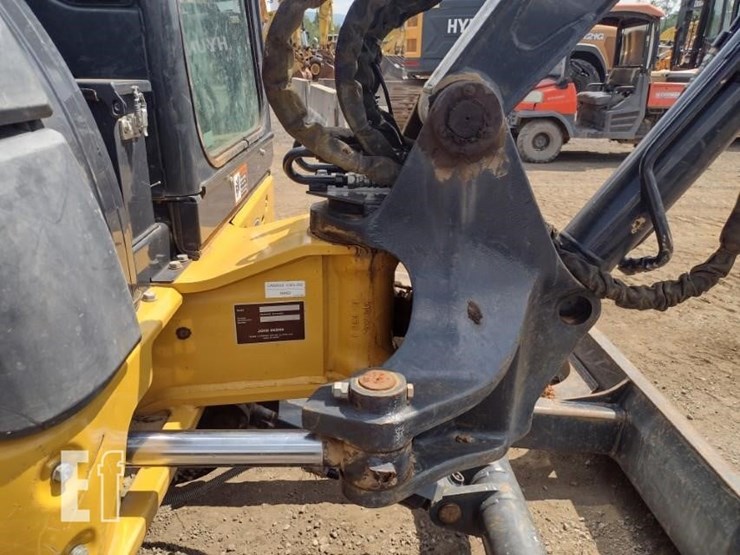 2022-deere-50g-image-25
