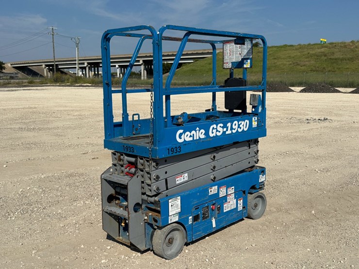 2018-genie-gs1930-image-1