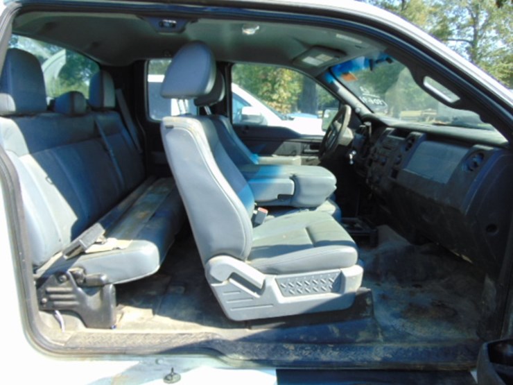 2013-ford-f150-xl-image-6