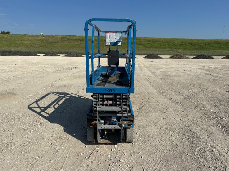 2018-genie-gs1930-image-2