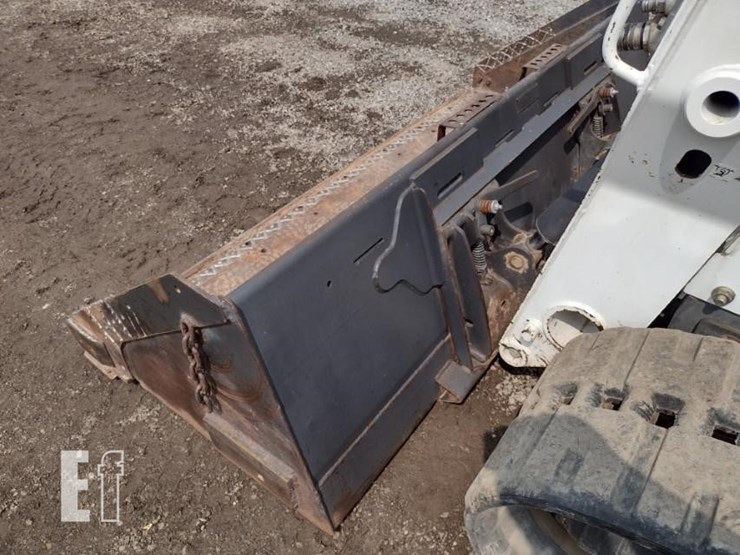 2012-bobcat-t750-image-19
