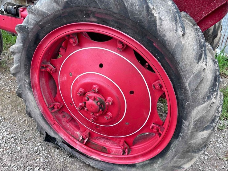 graham-bradley-(sn#-7406)-image-9