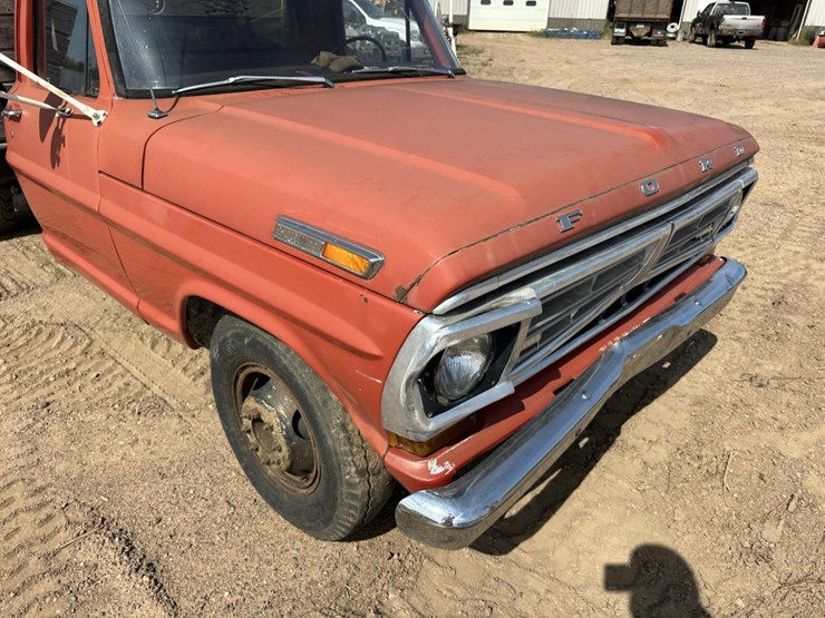1968-ford-f350-image-16