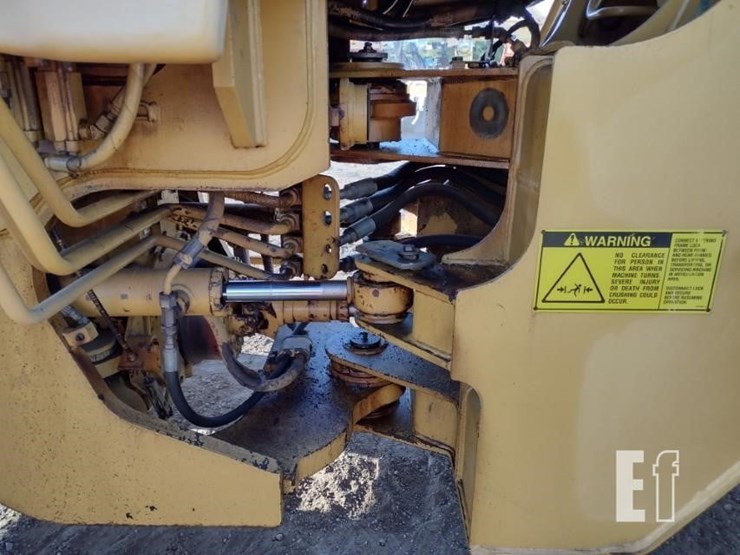 caterpillar-924f-image-25