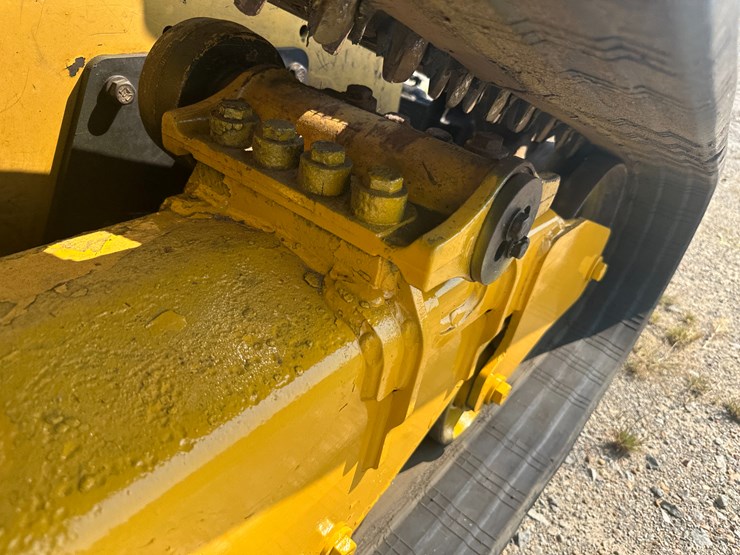 2018-caterpillar-299d2-xhp-image-15