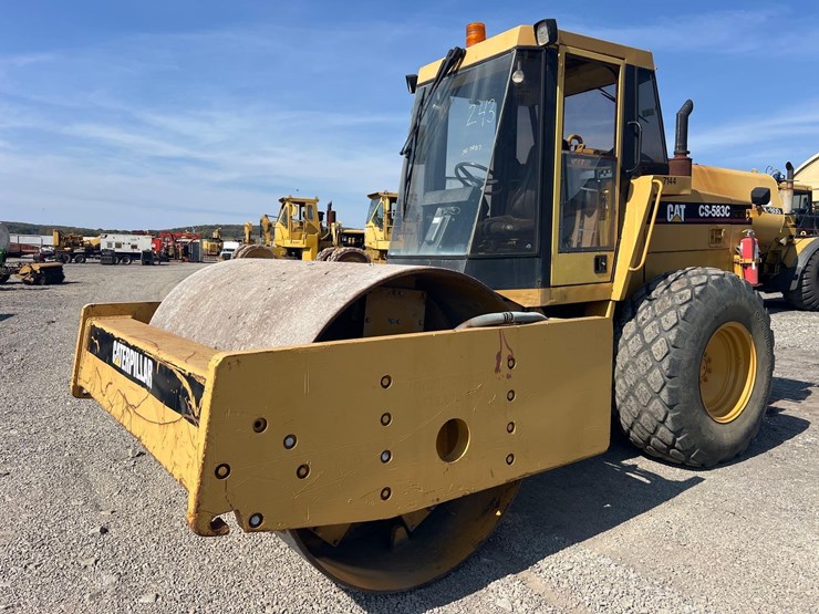 caterpillar-cs-583c-image-2