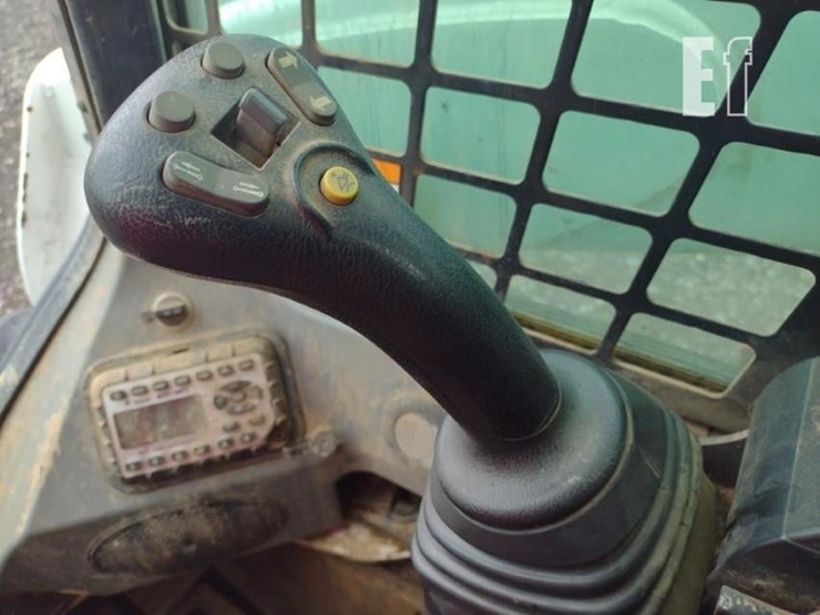 2019-bobcat-t770-image-9
