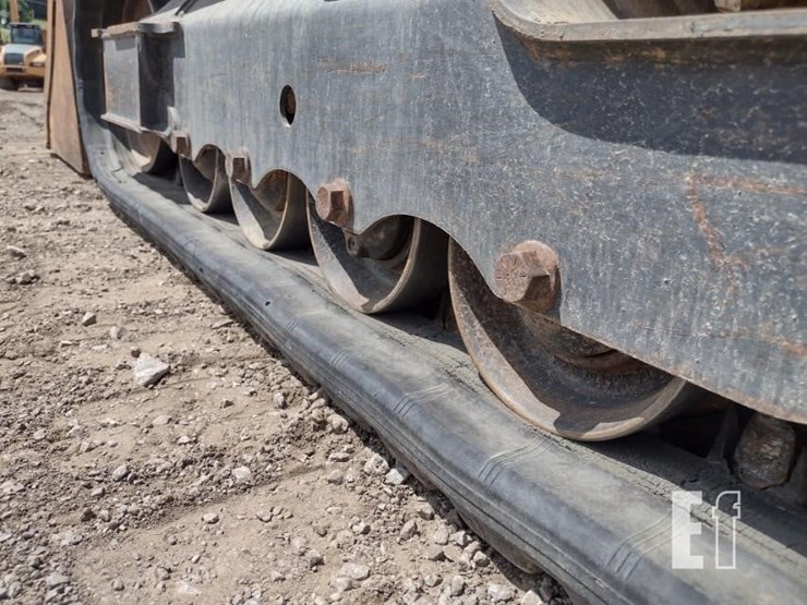 2018-bobcat-t595-image-25