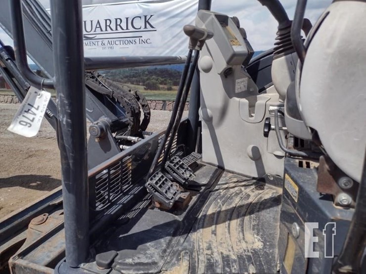 2017-deere-50g-image-11
